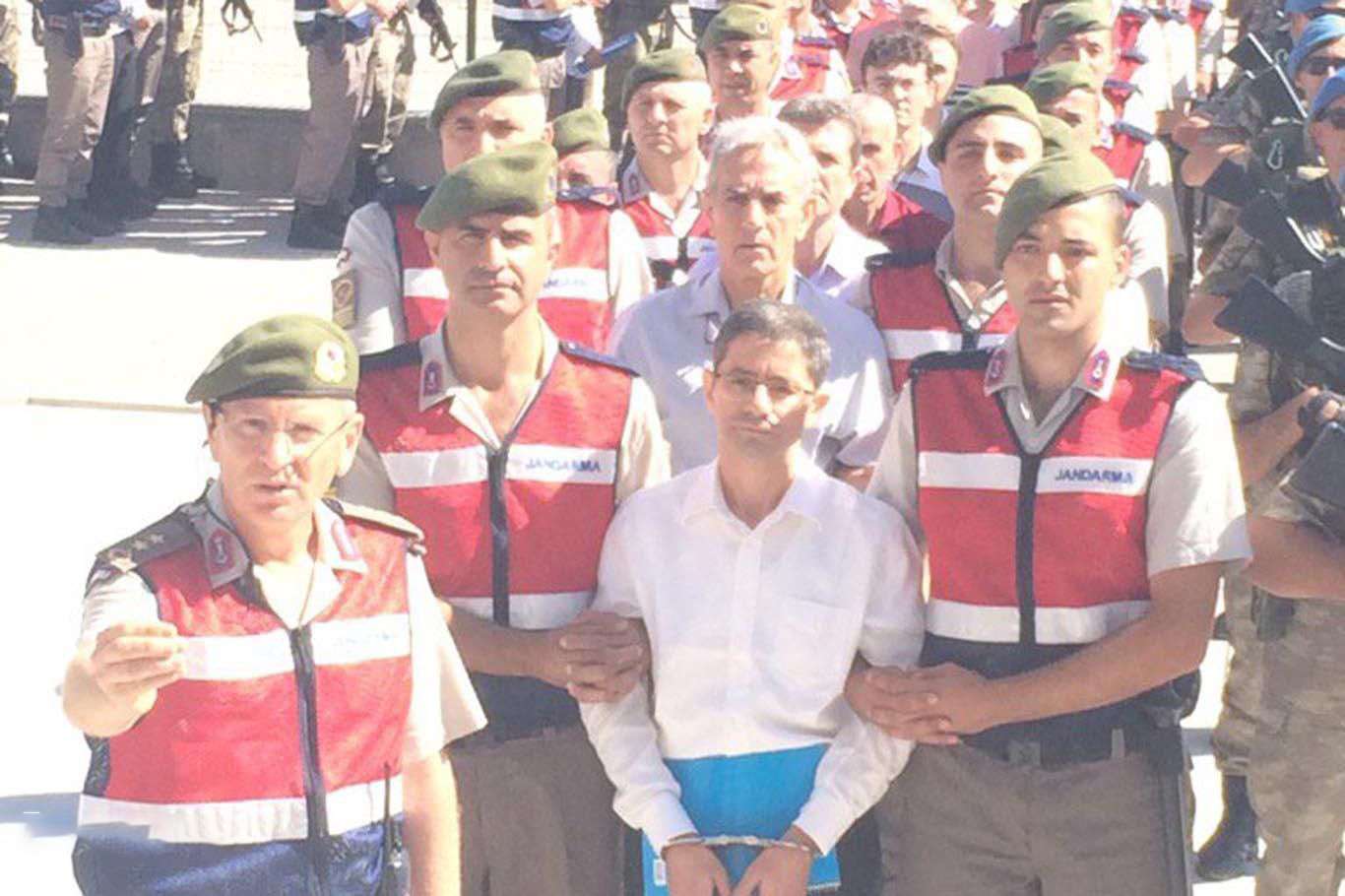 Akıncı Üssü davasında ağırlaştırılmış müebbet hapis cezası Akıncı Üssü davasında ağırlaştırılmış müebbet hapis cezası